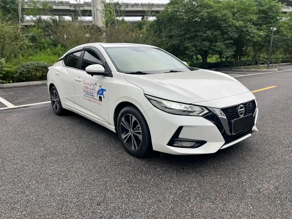 Sylphy 1.6 L XL CVT Joy