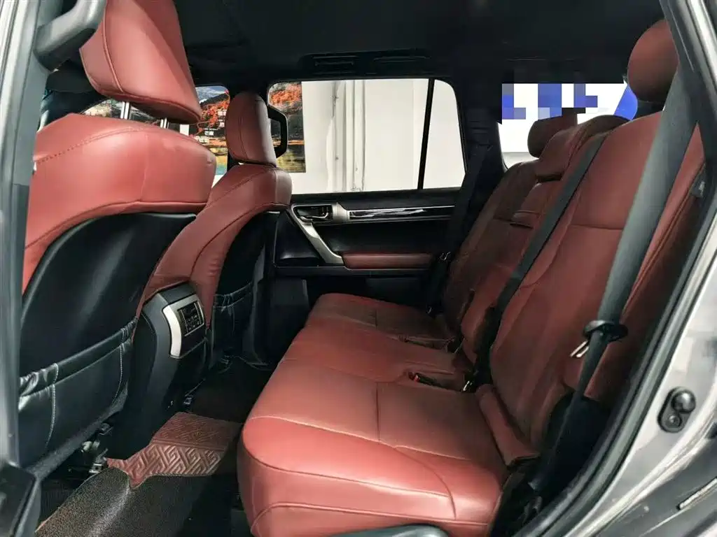 Lexus GX 460 Middle East