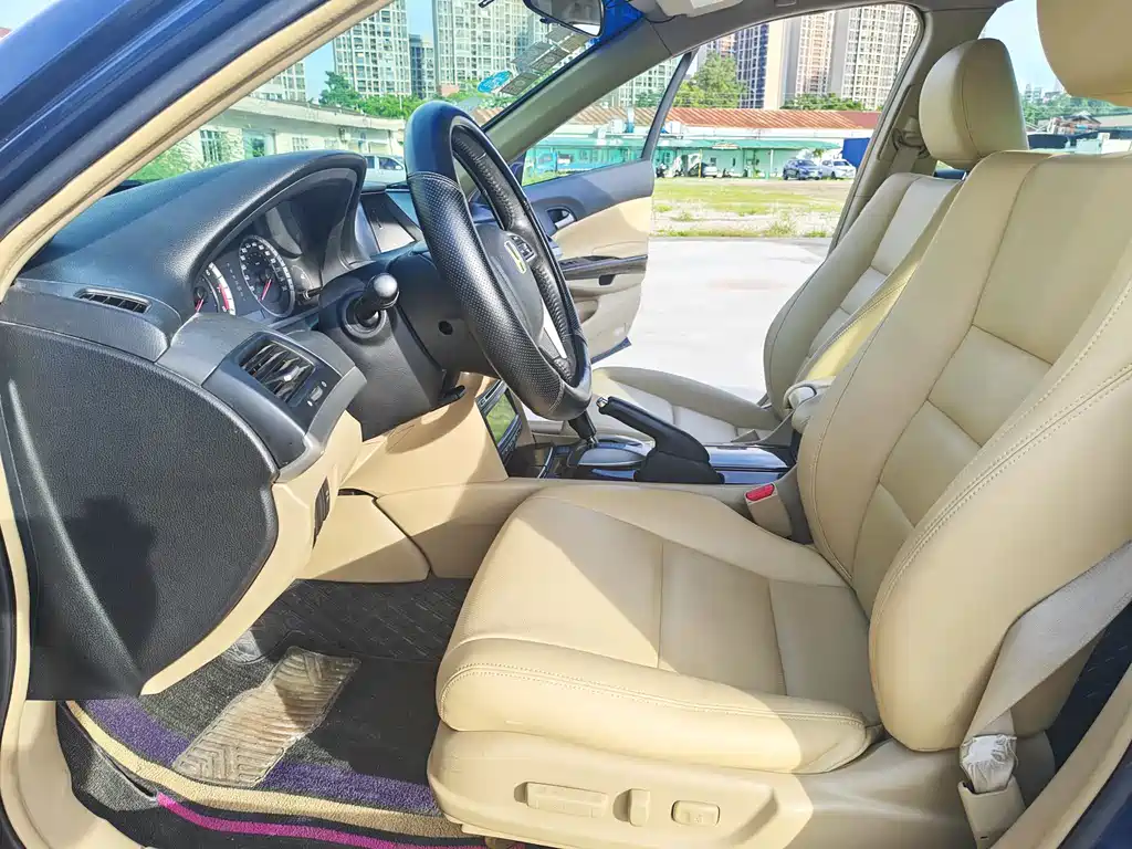 Accord 2.4 L LX