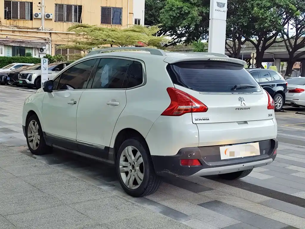 Peugeot 3008 2.0 L Auto Trendy