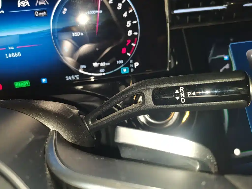 Mercedes-Benz E-Class NEV E 350 e L PHEV Sedan