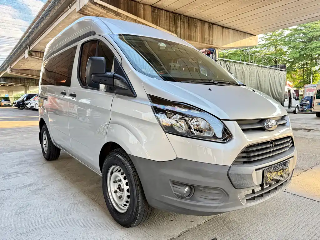 Transit 2.0 T Diesel Multi-purpose Commercial SWB Mid Roof CN-V
