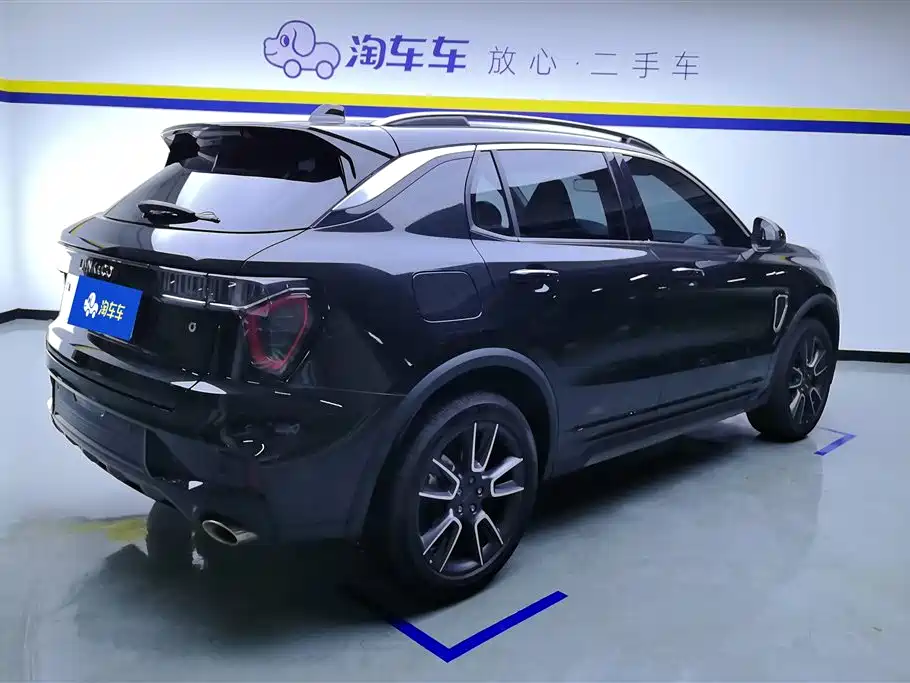 Lynk & Co 01 2.0 TD 2 WD Pro