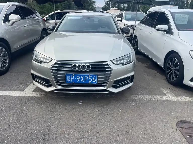 Audi A4 L 30 Anniversary 45 TFSI quattro Individual Sport