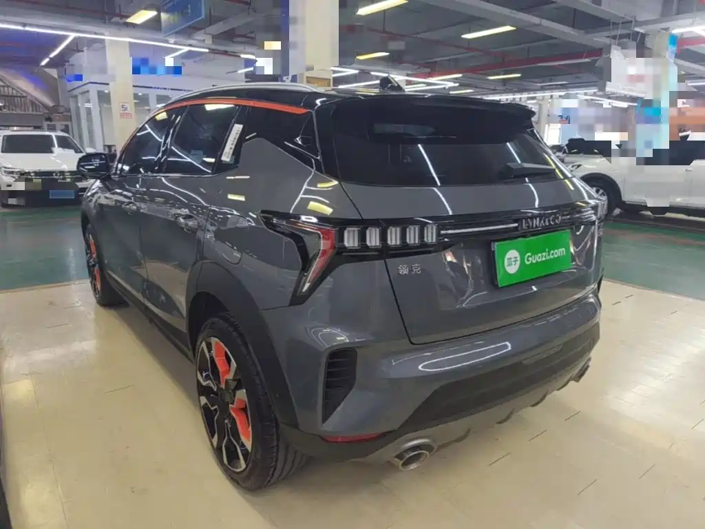 Lynk & Co 06 1.5 T Shine Halo