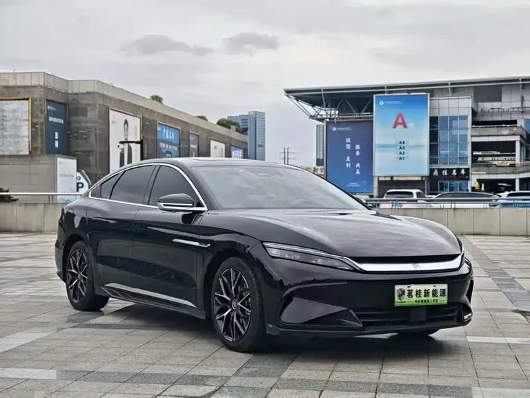 BYD Han DM-i 125 KM Distinguished