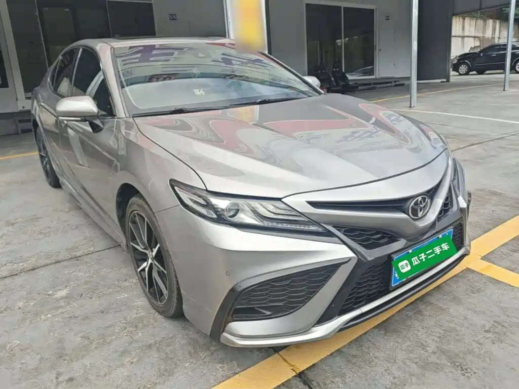 Camry 2.0 S Sharp Style