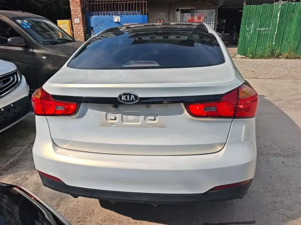 Kia K3 1.6 L Auto GLS