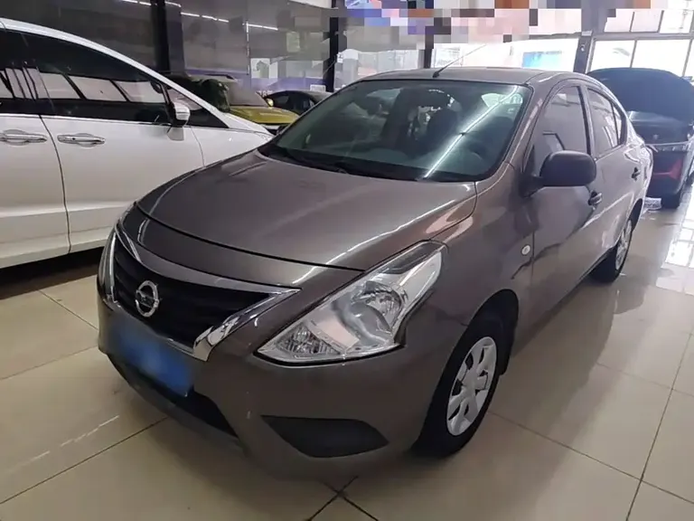 Nissan Sunny 1.5 XE CVT Comfort