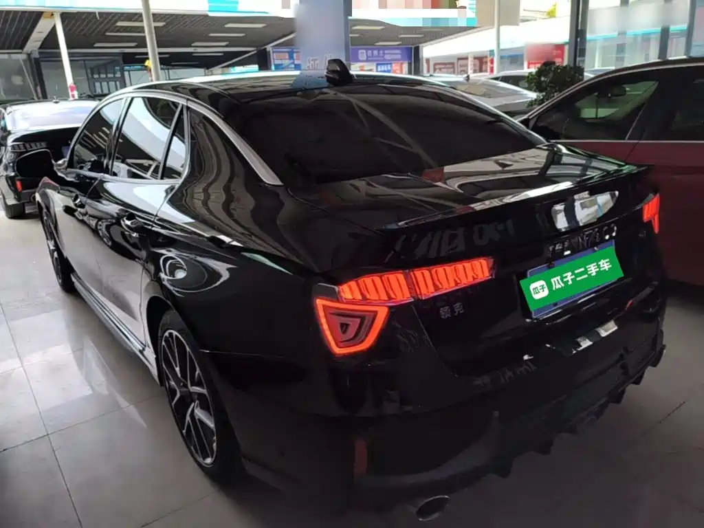 Lynk & Co 03 2.0 TD DCT Power Pro