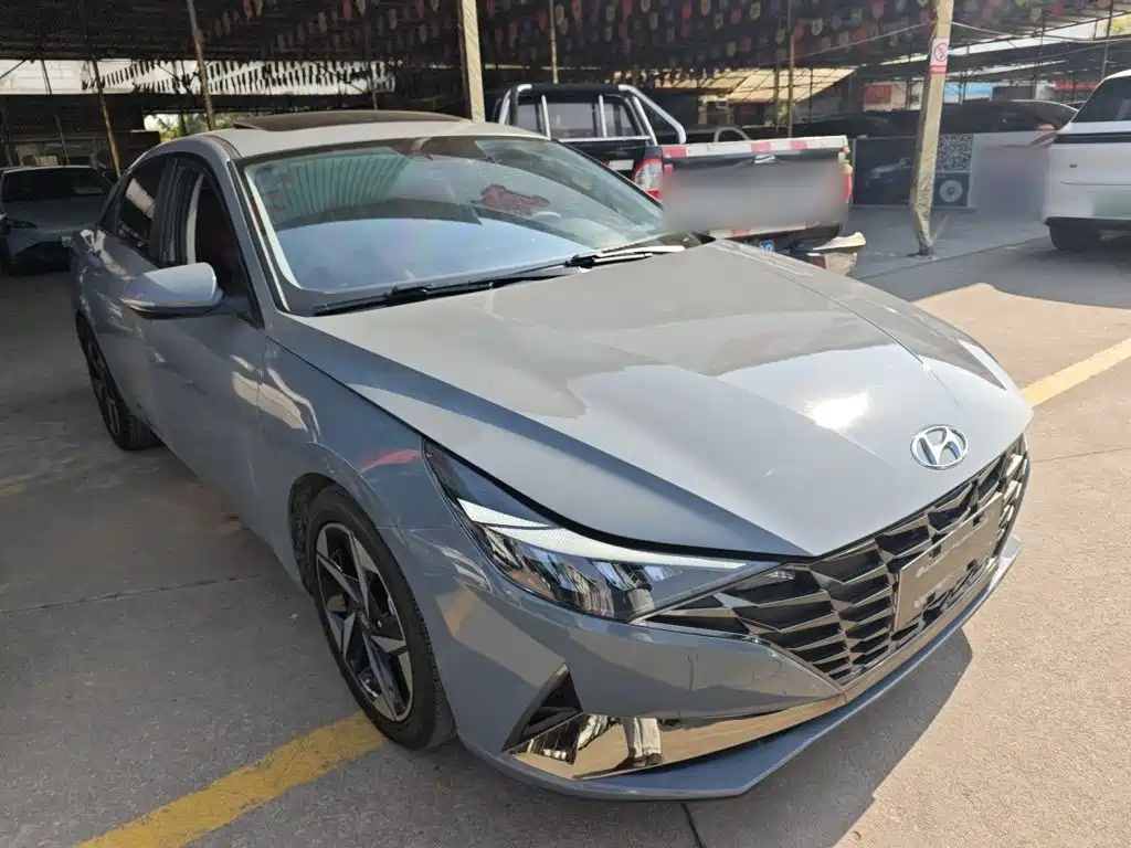 Elantra 1.5 L CVT GLX Elite