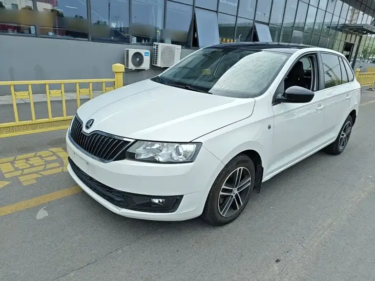 Skoda Rapid Spaceback 昕动 2014款 1.4 TSI DSG舒享版