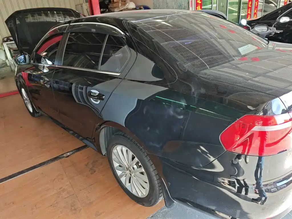 Lavida 1.4 TSI DSG Sport