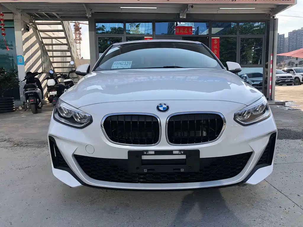 BMW 1 Series 120 i M Sport Night