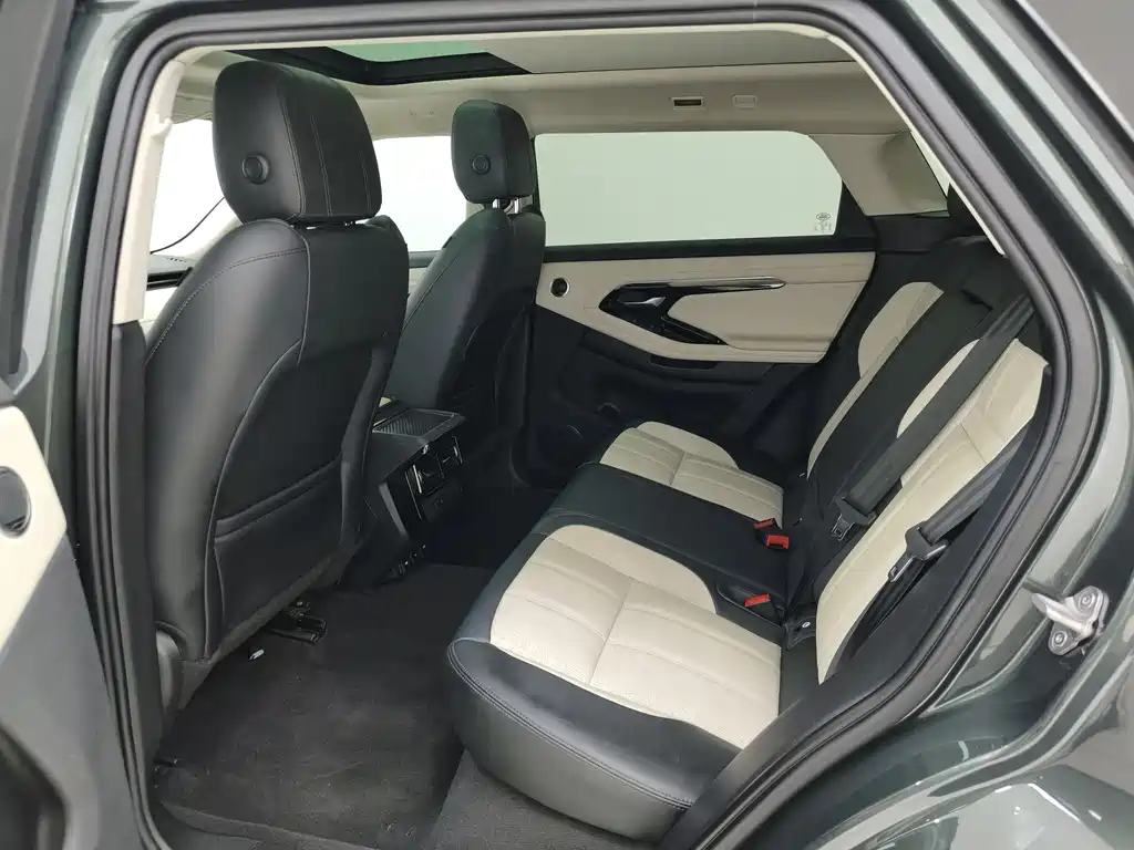 Range Rover Evoque Aurora L 249 PS R-Dynamic First edition First Edition