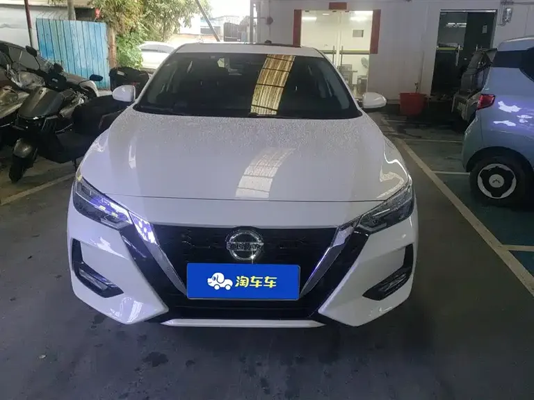 Nissan Sylphy 1.6 L XL CVT Joy