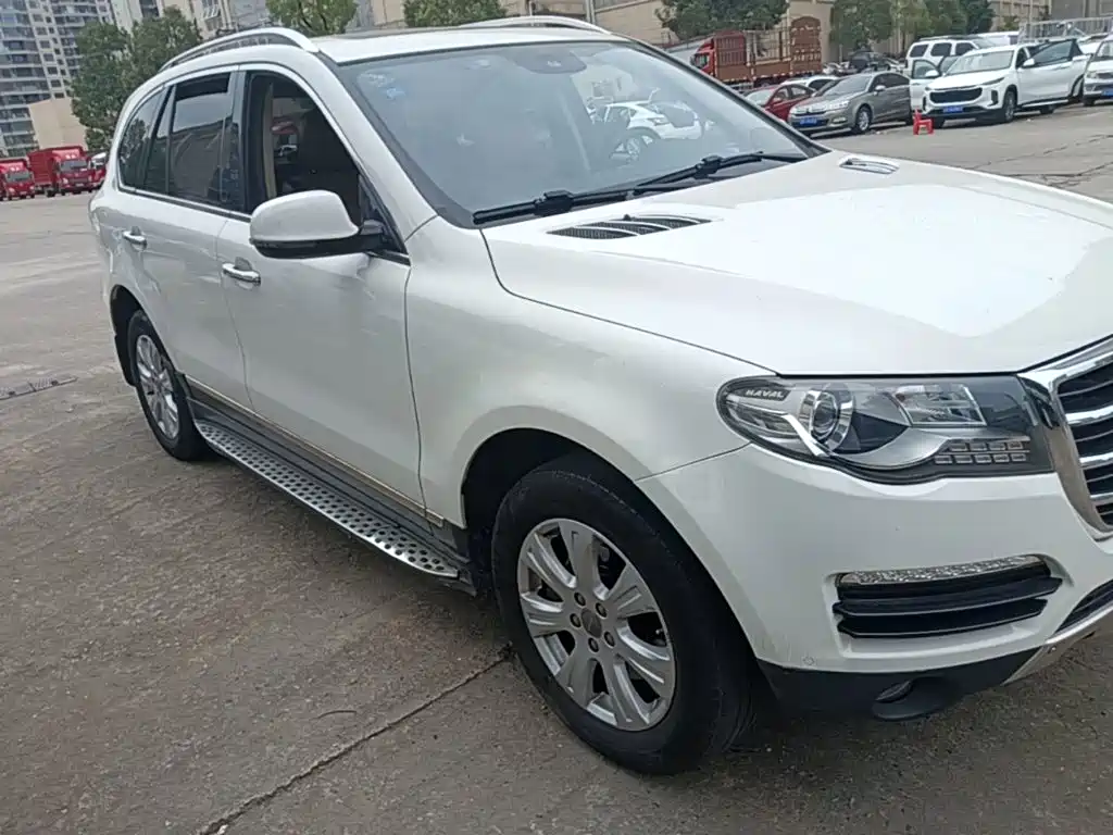 Haval H8 哈弗H8 2015款 2.0 T 两驱标准型