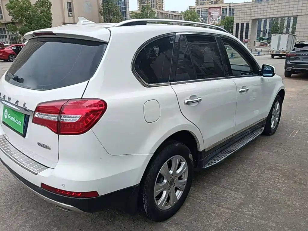 Haval H8 哈弗H8 2015款 2.0 T 两驱标准型