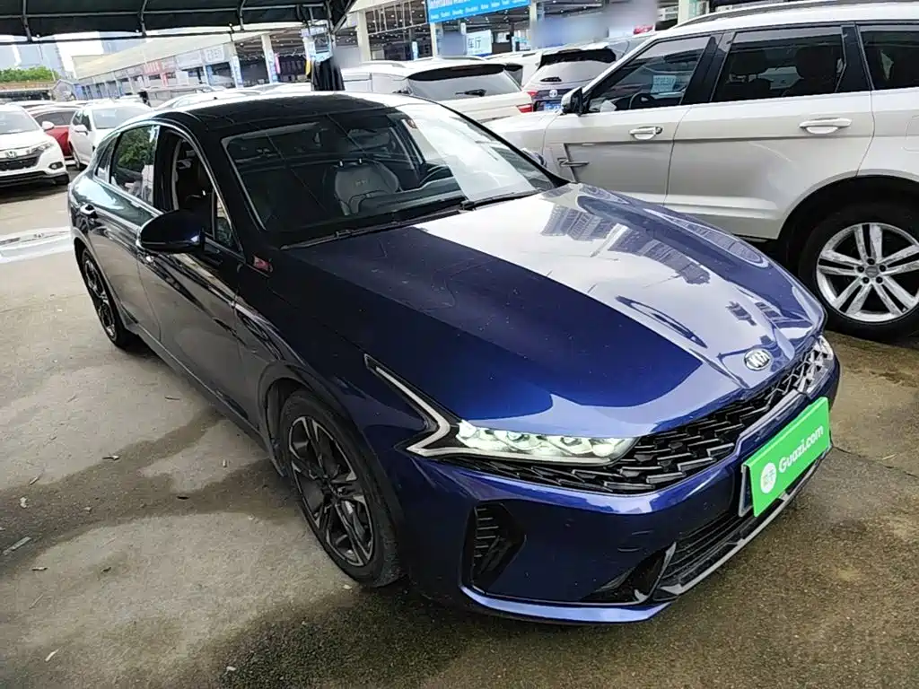 Kia K5 380 T GT-Line Flagship