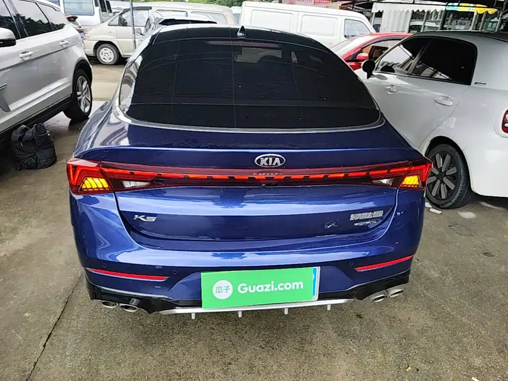 Kia K5 380 T GT-Line Flagship