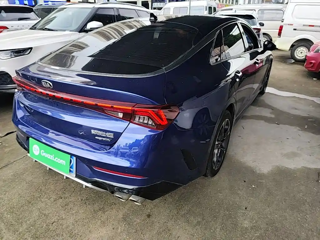 Kia K5 380 T GT-Line Flagship
