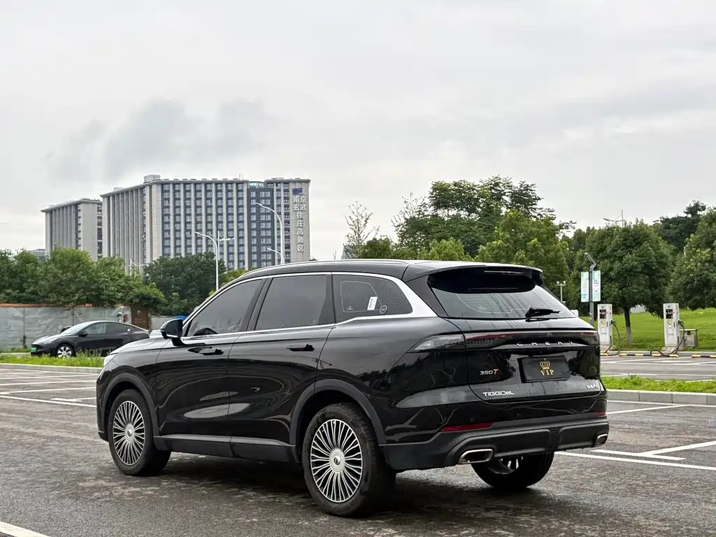 Tiggo 8 L 瑞虎8 L 2025款 2.0 T 两驱长虹版 7座
