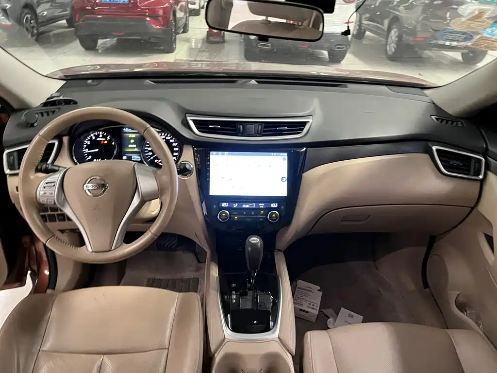 X-Trail 2.0 L CVT Comfort 2 WD