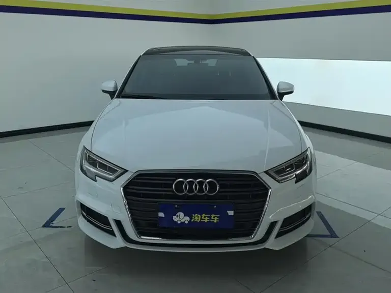 Audi A3 Limousine 35 TFSI Fashion CN-V