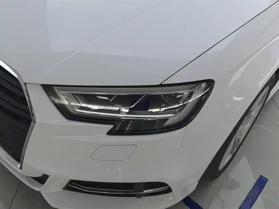 Audi A3 Limousine 35 TFSI Fashion CN-V