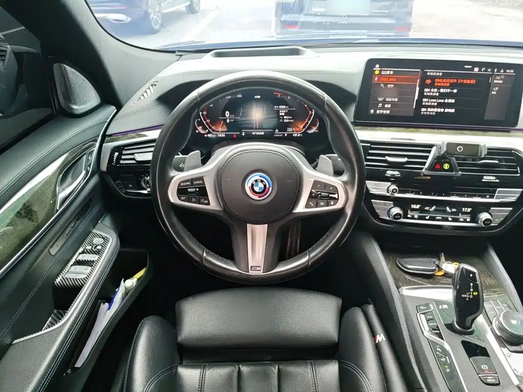 BMW 6 Series GT 630 i M Sport Premium Enjoyment Package