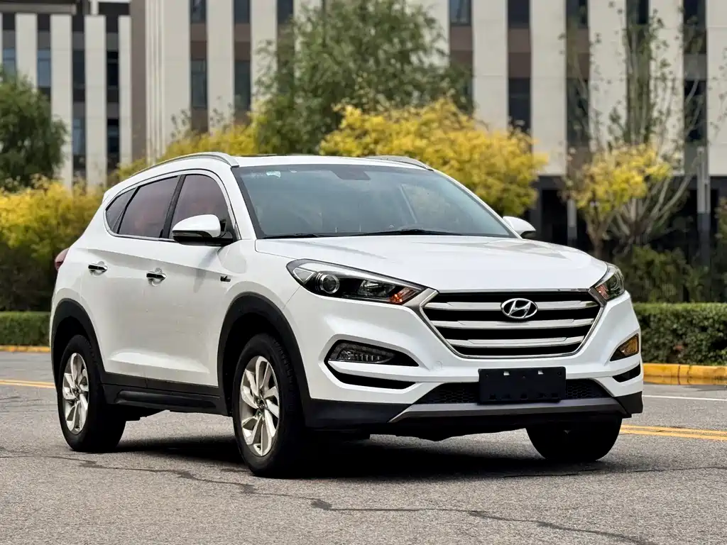 Tucson 1.6 T DCT 2 WD Intelligent