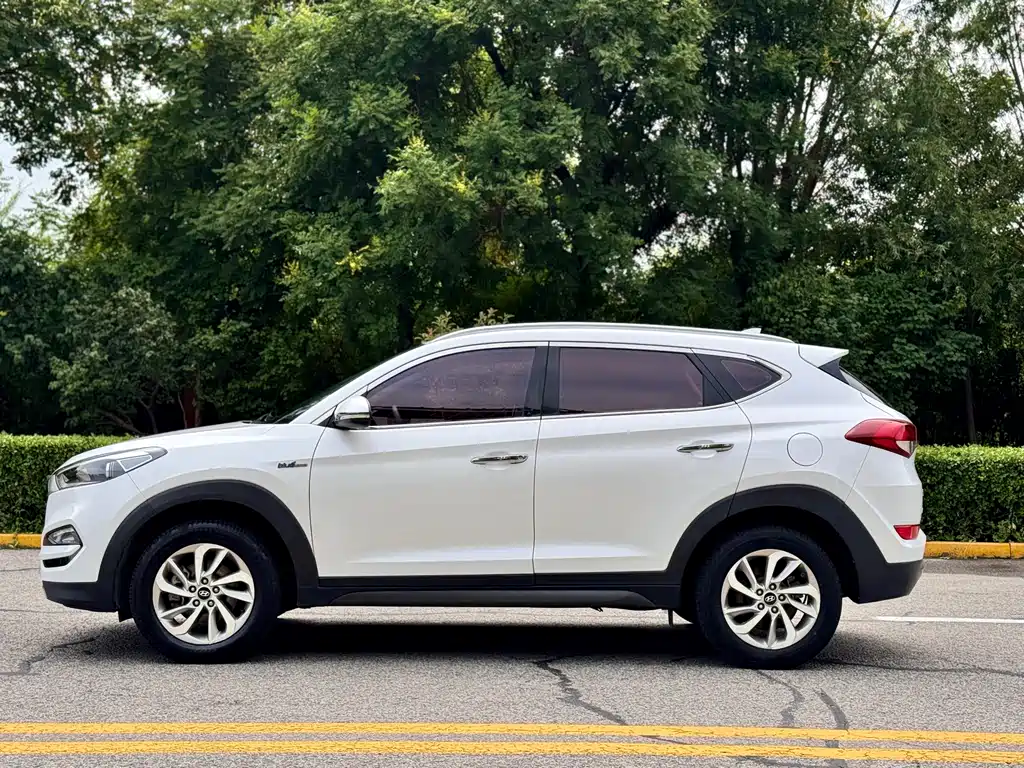 Tucson 1.6 T DCT 2 WD Intelligent