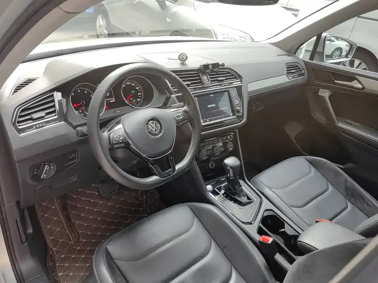 Volkswagen Tiguan L 330 TSI Auto 2 WD Luxury