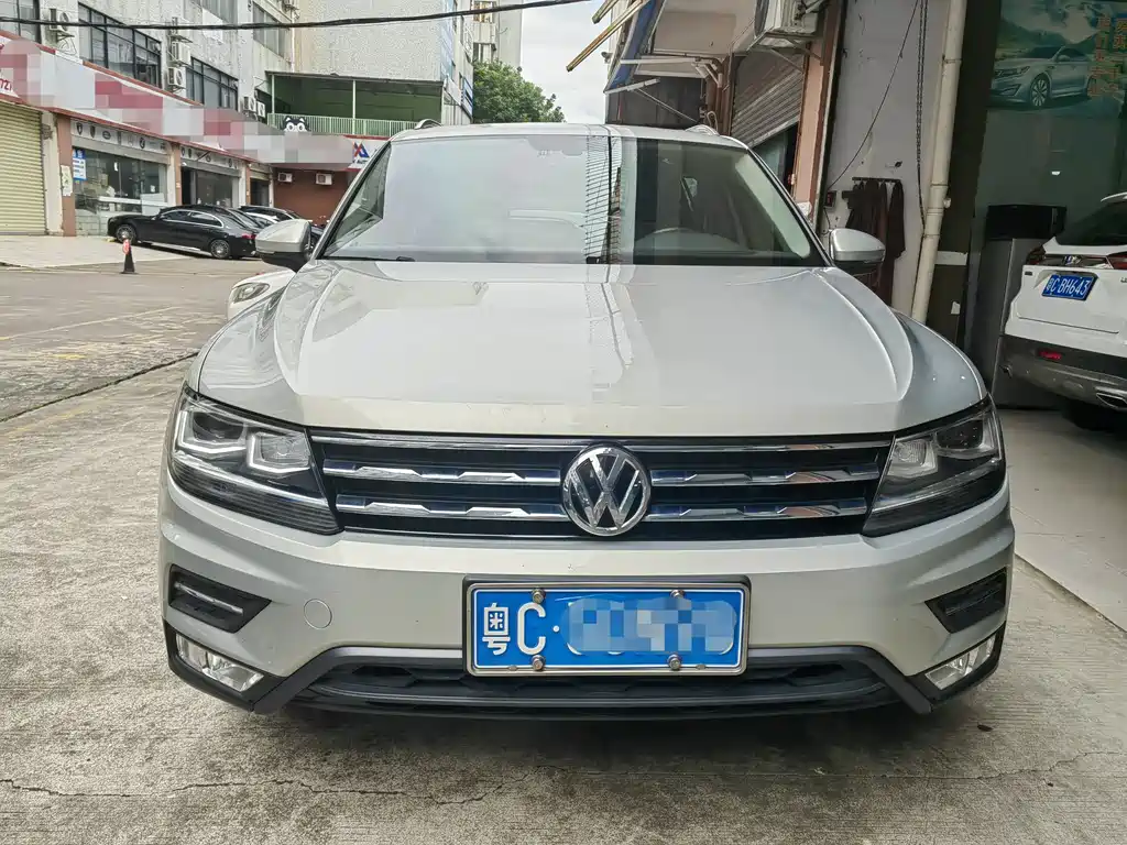 Tiguan L 330 TSI Auto 2 WD Luxury