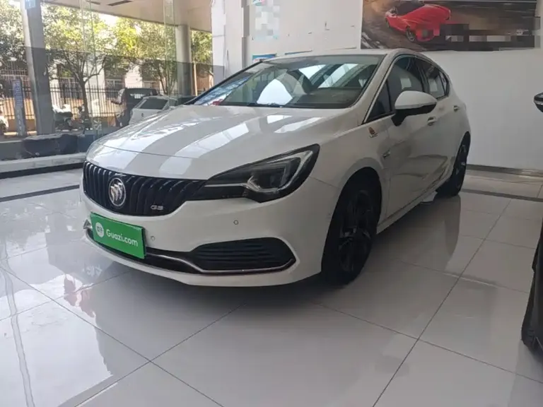 Buick Verano Hatchback GS 20 T DCT Passion Sport