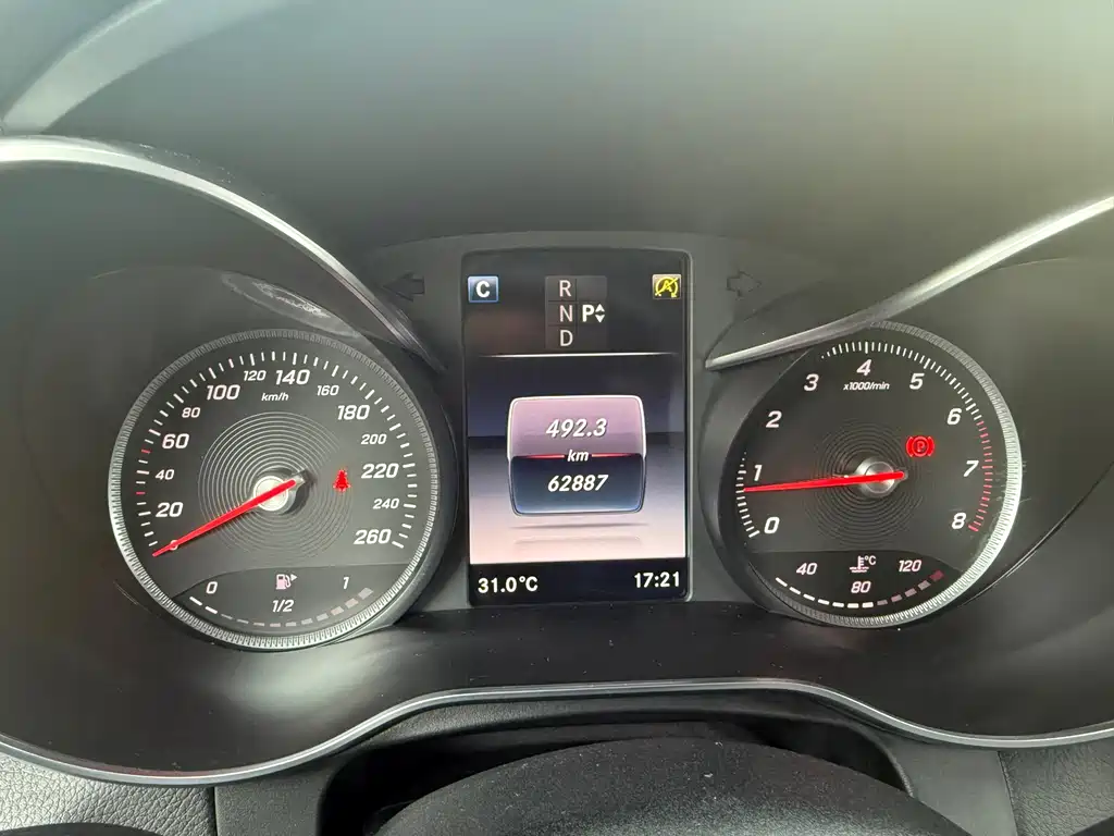 Mercedes-Benz GLC Facelift GLC 260 4 MATIC Luxury