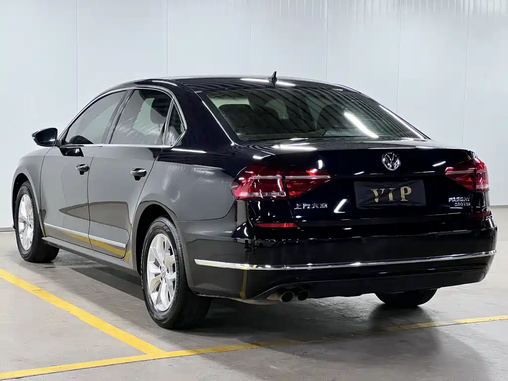 Passat 280 TSI DSG Graceful