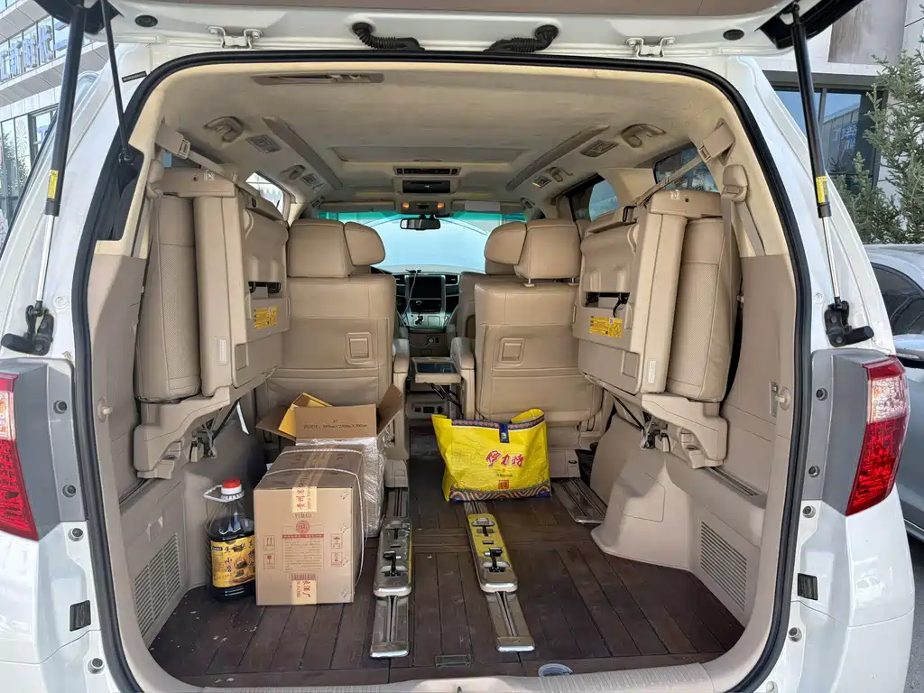 Alphard 埃尔法 2013款 2.4 L 平行进口