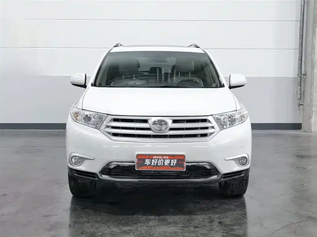 Highlander 2.7 L 2 WD 7-seat Luxury