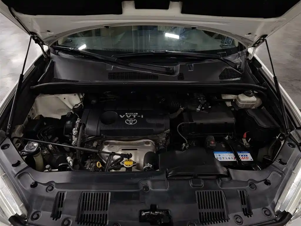 Highlander 2.7 L 2 WD 7-seat Luxury