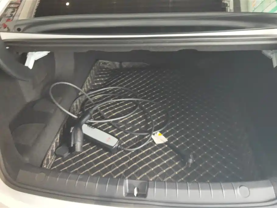 Destroyer 05 Glory DM-i 55 KM Luxury