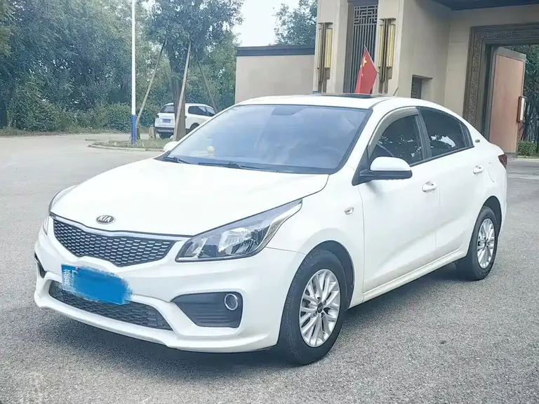 Kia K2 Sedan 1.4 L AT GLS