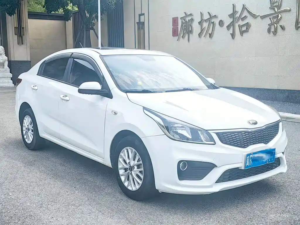 Kia K2 Sedan 1.4 L AT GLS