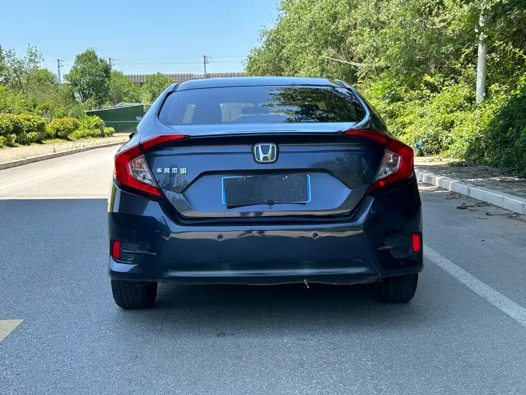 Civic 180 TURBO CVT Comfort