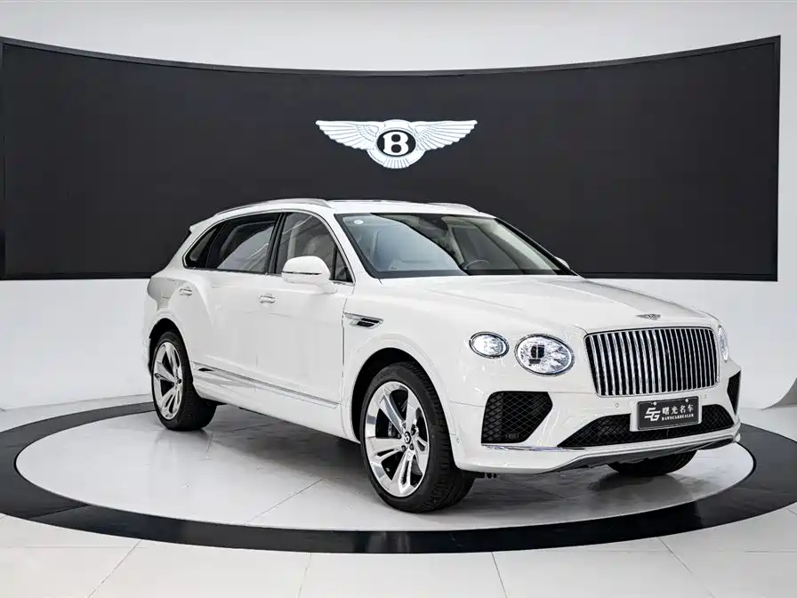 Bentayga 4.0 T V8 LWB Range