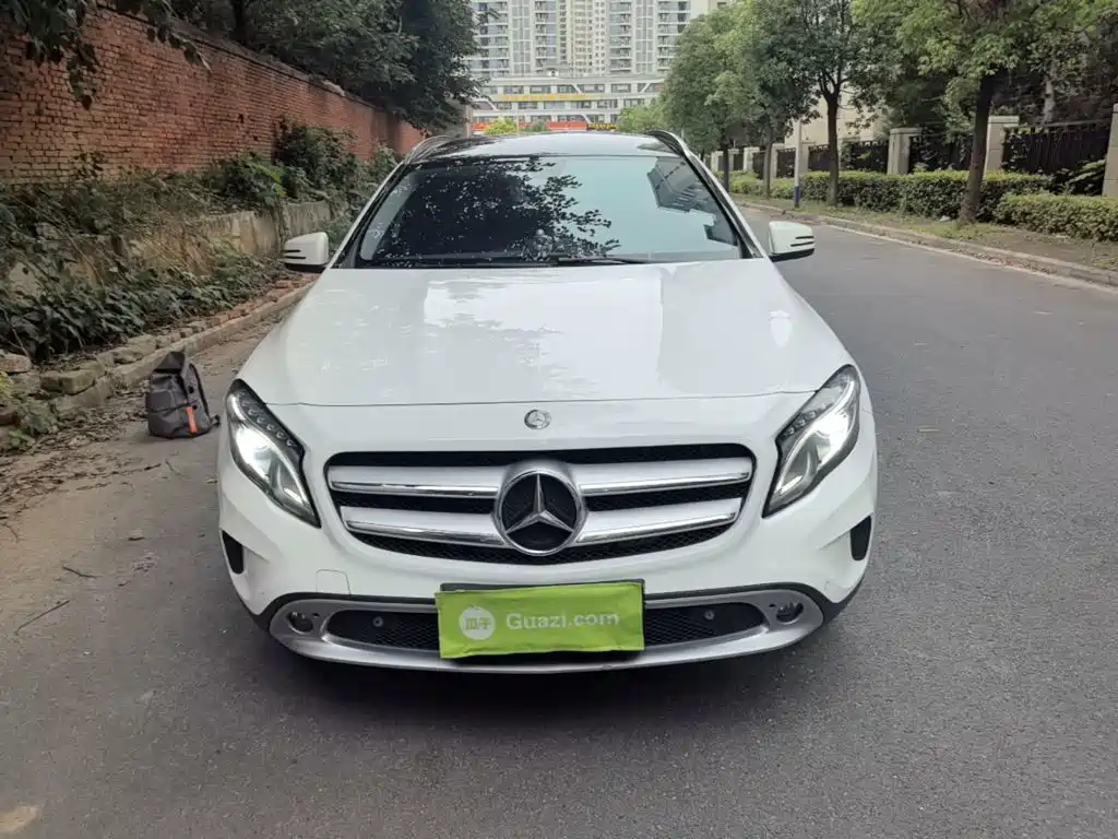 Mercedes-Benz GLA GLA 220 4 MATIC Luxury