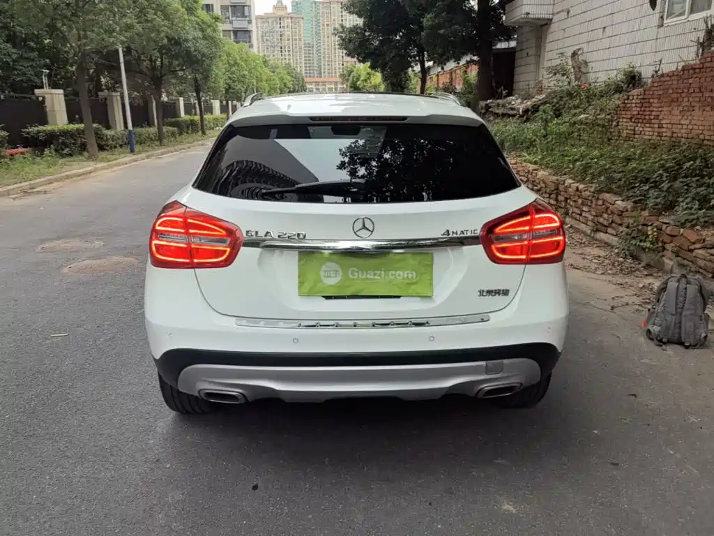 Mercedes-Benz GLA GLA 220 4 MATIC Luxury