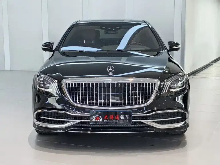 Mercedes-Benz Maybach S-Class S 560 4 MATIC