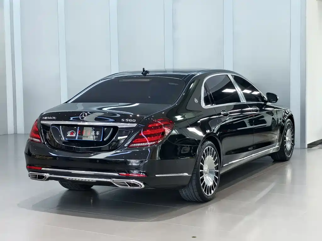 Maybach S-Class S 560 4 MATIC