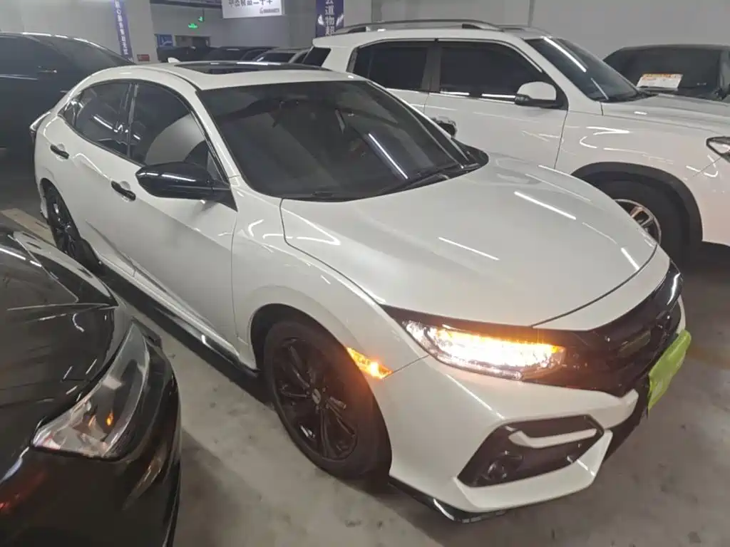 Civic HATCHBACK 220 TURBO CVT Trend Cool Control